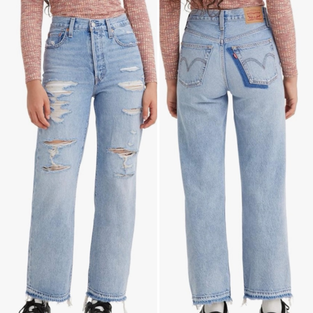 NWT Levi's Women's Ribcage Straight Ankle Denim Jeans